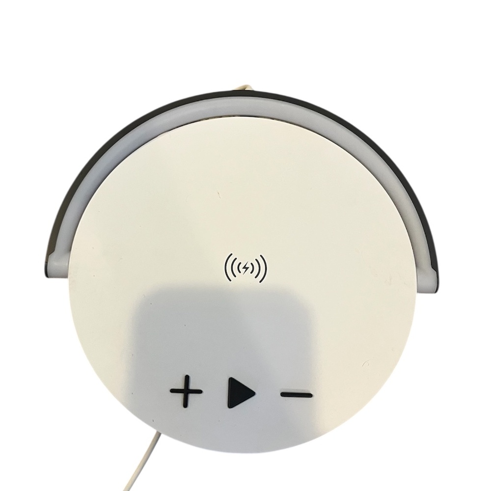 NEW 3 Purpose Phone Charger/Bluetooth Speaker/Nightlight - Picture 2 of 11